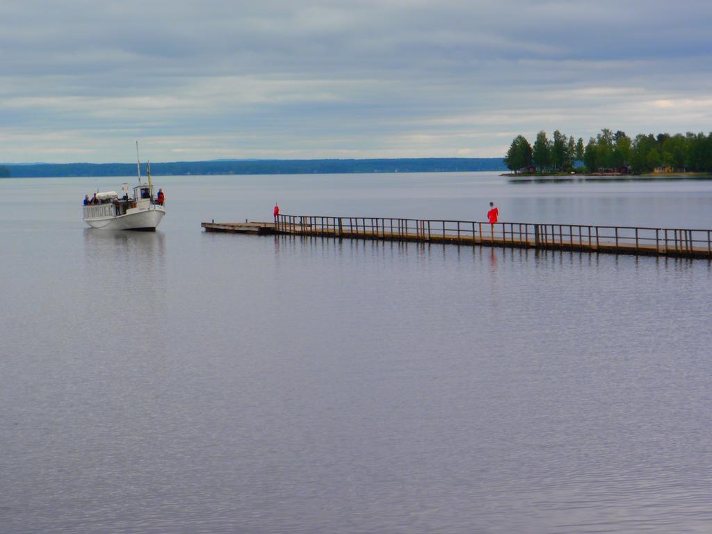 Arsunda Strandbad Sjoesunda Vandrarhem Kültér fotó